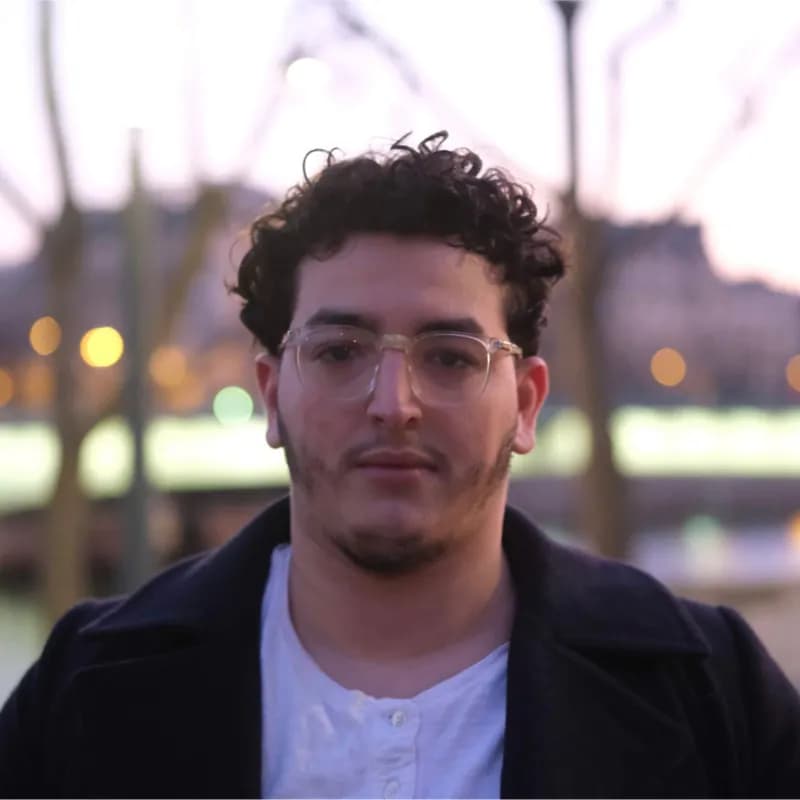Akli professeur particulier Maths Groupe Réussite